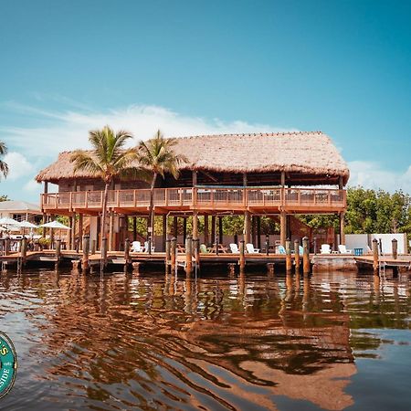 Snappers Key Largo Hotel Exterior photo