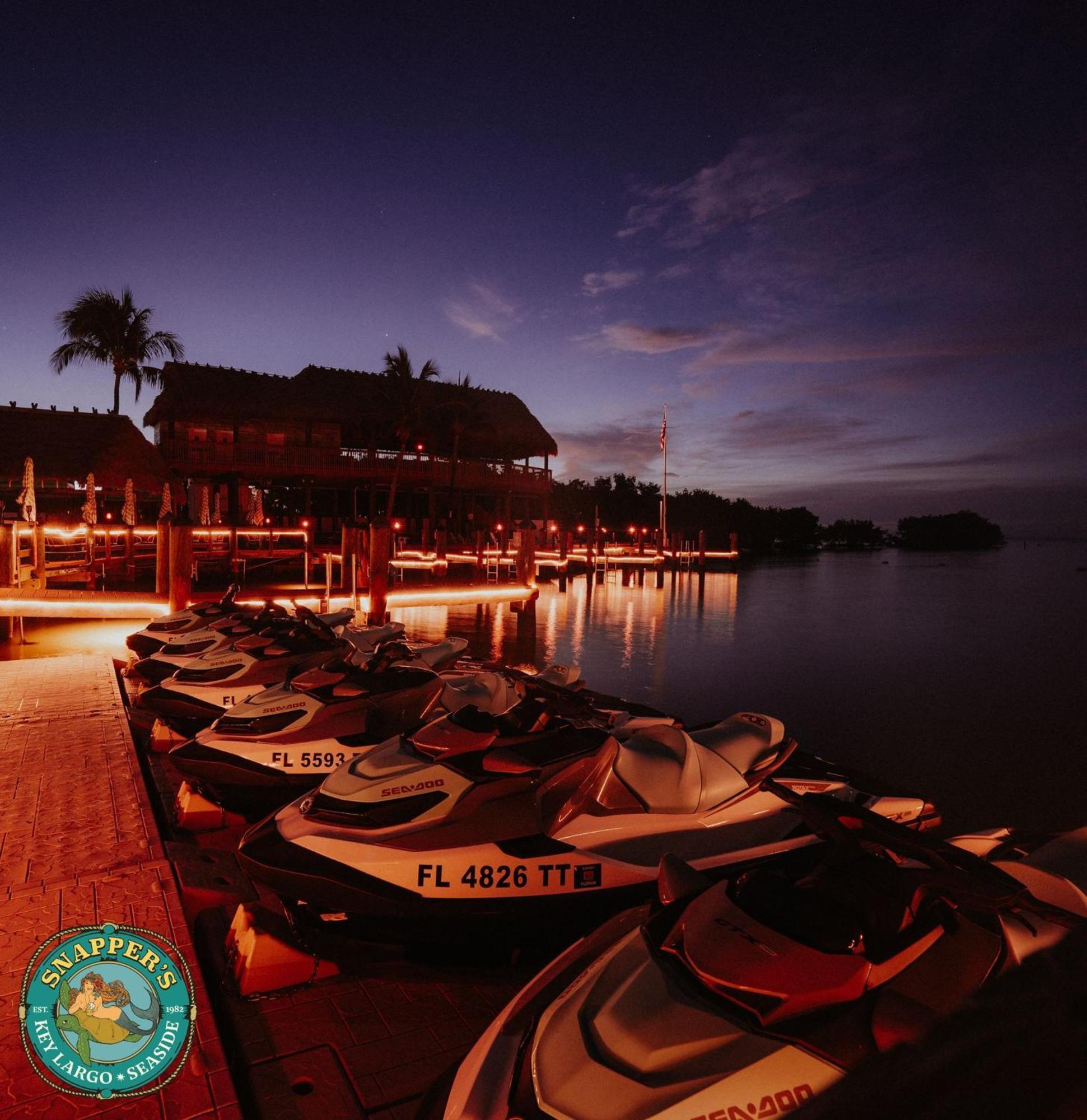 Snappers Key Largo Hotel Exterior photo